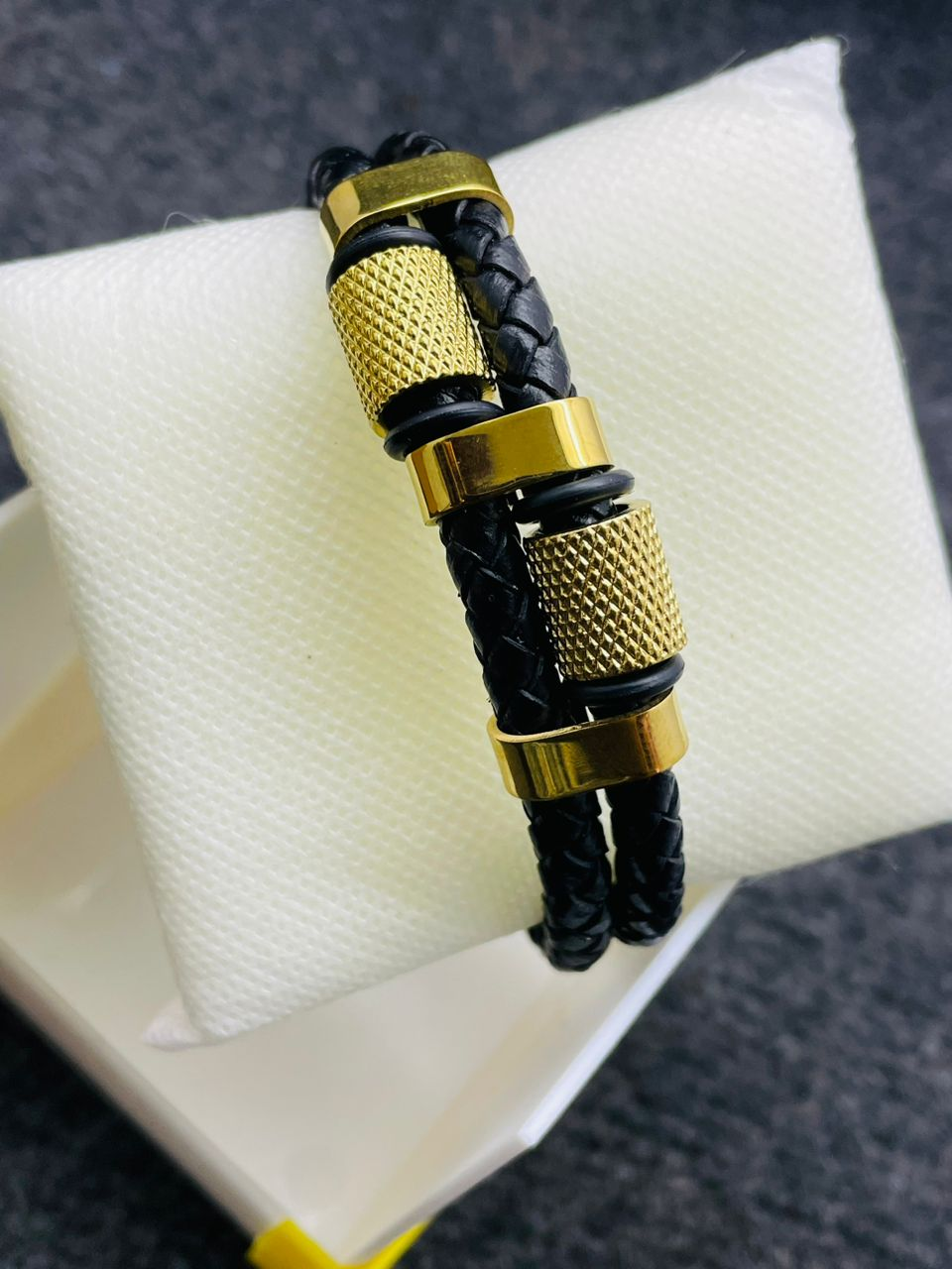 WhatsApp Image 2024-10-22 at 17.17.14 (2)