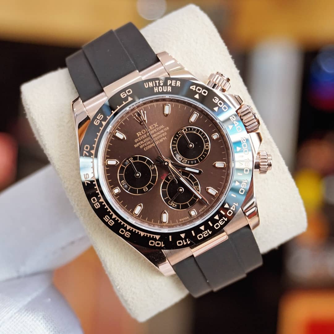 WhatsApp Image 2025-08-16 at 17.53.00